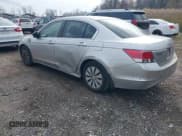 ✅ 2008 Honda Accord LX • VIN: JHMCP26308C026015 • Lot: 43769562. Wystawiony na IAAI z przebiegiem 243 736 mil. Bezpłatny archiwum sprzedaży aukcyjnych z USA i szczegółowy raport historii pojazdu na DreamBid. Zdjęcie 3.