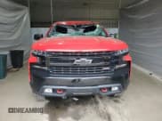 ✅ 2022 Chevrolet Silverado 1500 LT Trail Boss • VIN: 1GCPYFED0NZ235751 • Lot: 64846365. Wystawiony na Copart z przebiegiem 61 366 mil. Bezpłatny archiwum sprzedaży aukcyjnych z USA i szczegółowy raport historii pojazdu na DreamBid. Zdjęcie 5.