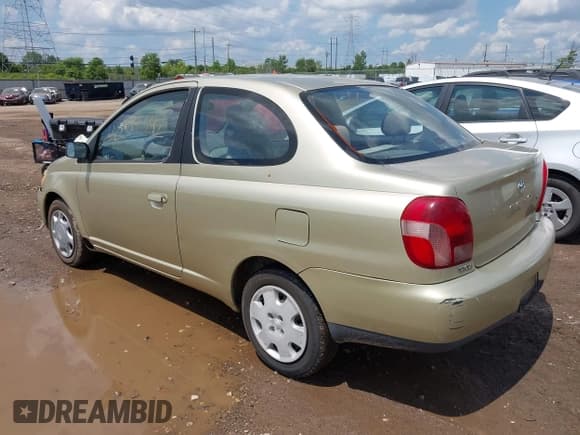 ✅ 2002 Toyota ECHO • VIN: JTDAT123320245936 • Lot: 42904392. Wystawiony na IAAI z przebiegiem 134 751 mil. Bezpłatny archiwum sprzedaży aukcyjnych z USA i szczegółowy raport historii pojazdu na DreamBid. Zdjęcie 3.