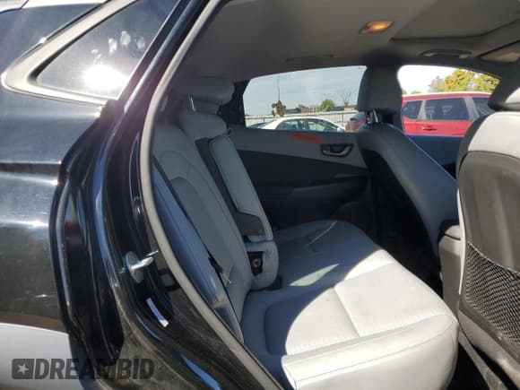 ✅ 2021 Hyundai Kona Limited • VIN: KM8K3CA52MU693482 • Лот: 73027144. Опубликован ранее на Copart с пробегом 36 462 миль. Бесплатный доступ к архиву аукционных продаж из США и подробный отчёт об истории автомобиля на DreamBid. Изображение 10.