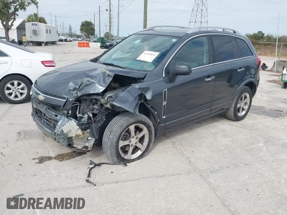✅ 2013 Chevrolet Captiva Sport LT • VIN: 3GNFL3EK6DS518164 • Lot: 41315032. Wystawiony na IAAI z przebiegiem 129 546 mil. Bezpłatny archiwum sprzedaży aukcyjnych z USA i szczegółowy raport historii pojazdu na DreamBid. Zdjęcie 2.