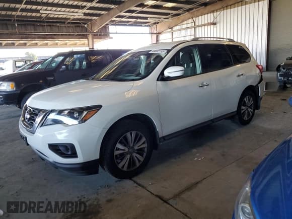 ✅ 2020 Nissan Pathfinder S • VIN: 5N1DR2AM6LC608737 • Lot: 93002155. Wystawiony na Copart z przebiegiem 100 714 mil. Bezpłatny archiwum sprzedaży aukcyjnych z USA i szczegółowy raport historii pojazdu na DreamBid. Zdjęcie 1.