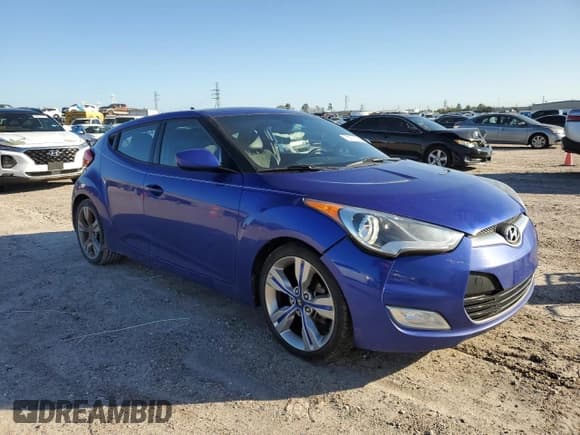 ✅ 2014 Hyundai Veloster • VIN: KMHTC6AD5EU188986 • Lot: 87112364. Wystawiony na Copart z przebiegiem 134 542 mil. Bezpłatny archiwum sprzedaży aukcyjnych z USA i szczegółowy raport historii pojazdu na DreamBid. Zdjęcie 4.