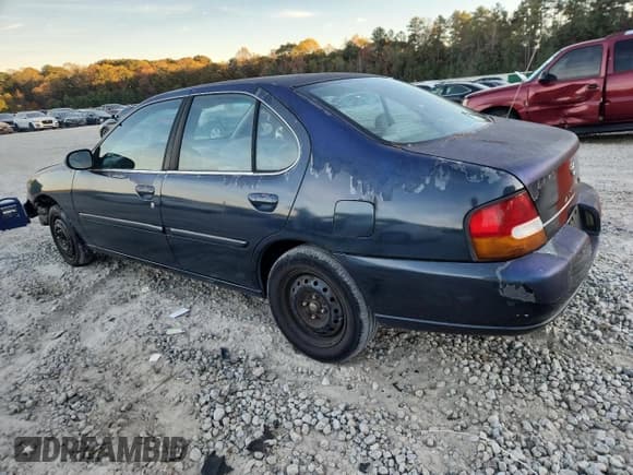 ✅ 1998 Nissan Altima XE • VIN: 1N4DL01D9WC231678 • Lot: 92891045. Listed on Copart with 385,051 mi. Free auction sales archive from the USA and detailed vehicle history report at DreamBid. Image 2.
