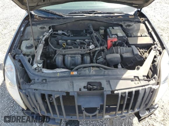 ✅ 2011 Mercury Milan • VIN: 3MEHM0HAXBR602037 • Лот: 53450745. Опубликован ранее на Copart с пробегом 175 573 миль. Бесплатный доступ к архиву аукционных продаж из США и подробный отчёт об истории автомобиля на DreamBid. Изображение 11.