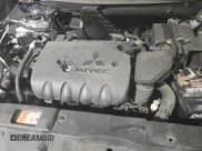 ✅ 2018 Mitsubishi Outlander ES • VIN: JA4AZ3A35JJ005611 • Lot: 95221315. Wystawiony na Copart z przebiegiem 108 392 mil. Bezpłatny archiwum sprzedaży aukcyjnych z USA i szczegółowy raport historii pojazdu na DreamBid. Zdjęcie 14.