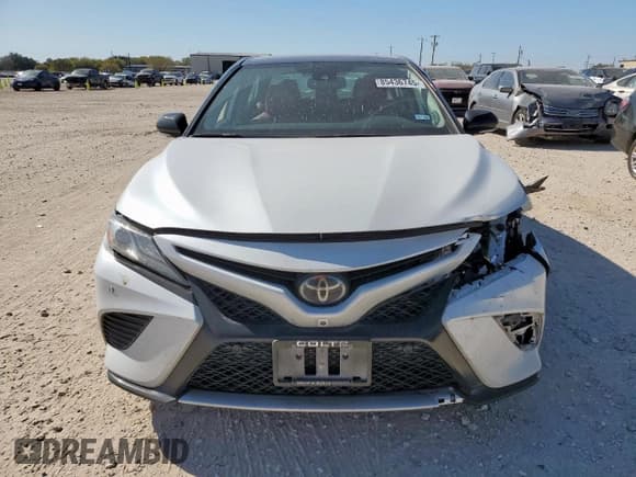 ✅ 2019 Toyota Camry XLE • VIN: 4T1BZ1HK6KU029374 • Lot: 85436745. Listed on Copart with 137,928 mi. Free auction sales archive from the USA and detailed vehicle history report at DreamBid. Image 5.