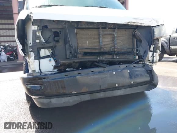 ✅ 2018 GMC Savana Cargo • VIN: 1GTZ7HFG5J1343114 • Lot: 41916364. Listed on IAAI with 108,714 mi. Free auction sales archive from the USA and detailed vehicle history report at DreamBid. Image 6.