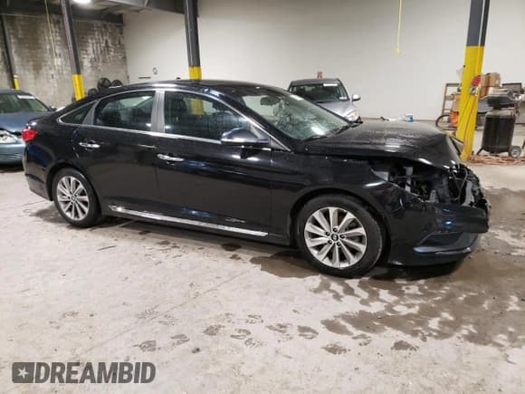 ✅ 2017 Hyundai Sonata Sport • VIN: 5NPE34AF9HH467715 • Лот: 70413382. Опубликован ранее на Copart с пробегом 62 808 миль. Бесплатный доступ к архиву аукционных продаж из США и подробный отчёт об истории автомобиля на DreamBid. Изображение 4.