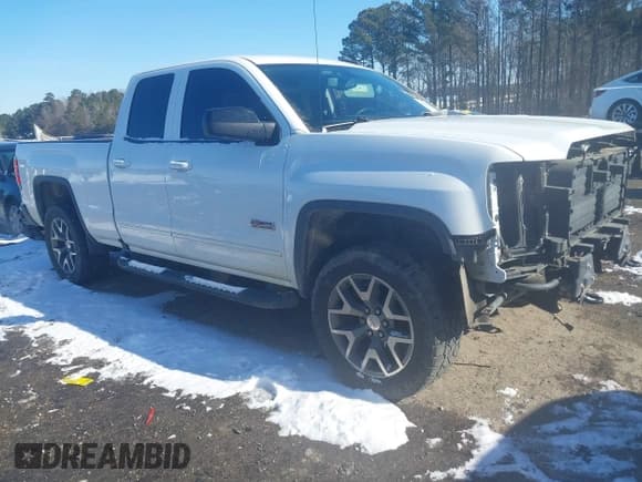 ✅ 2018 GMC Sierra 1500 SLT • VIN: 1GTV2NEC5JZ108868 • Lot: 41282062. Wystawiony na IAAI z przebiegiem 165 793 mil. Bezpłatny archiwum sprzedaży aukcyjnych z USA i szczegółowy raport historii pojazdu na DreamBid. Zdjęcie 1.