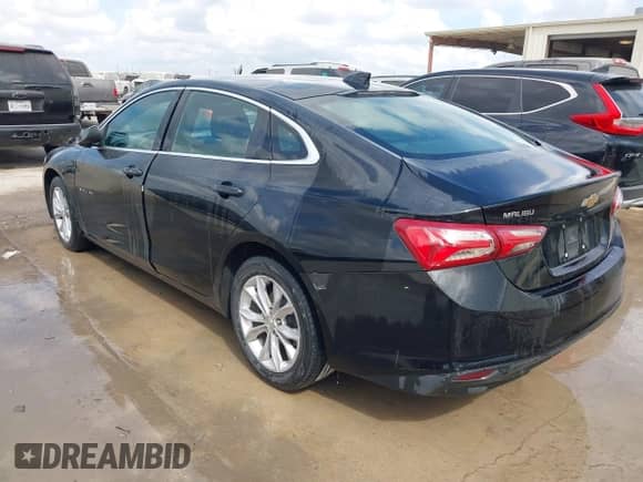2020 Chevrolet Malibu LT with VIN 1G1ZD5ST3LF098810, listed as a IAAI auction lot 43438532 with 140,976 mi miles and . Bid and sale history available at DreamBid. Image 3.