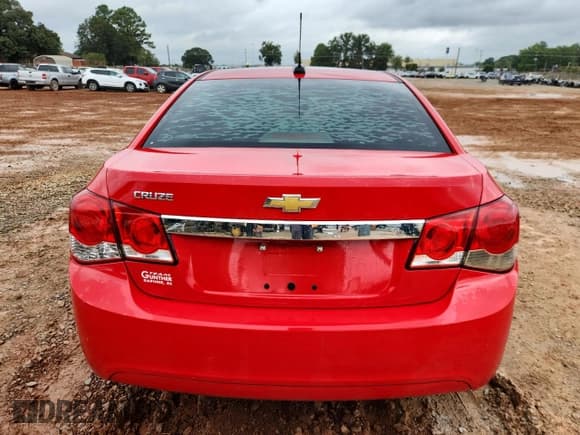 ✅ 2015 Chevrolet Cruze LS • VIN: 1G1PA5SH7F7223477 • Lot: 85753725. Listed on Copart with 149,039 mi. Free auction sales archive from the USA and detailed vehicle history report at DreamBid. Image 6.
