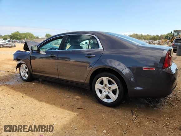 2010 Chevrolet Malibu 1FL z VIN 1G1ZA5E02AF278450, wystawiony jako Copart lot #85940915 z przebiegiem 156 562 mil mil oraz Szkoda całkowita • Salvage title. Historia ofert i sprzedaży dostępna na DreamBid. Obrazek 2.