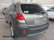 ✅ 2012 Chevrolet Captiva Sport LS • VIN: 3GNAL2EK2CS558082 • Lot: 42110772. Wystawiony na IAAI z przebiegiem 83 253 mil. Bezpłatny archiwum sprzedaży aukcyjnych z USA i szczegółowy raport historii pojazdu na DreamBid. Zdjęcie 3.