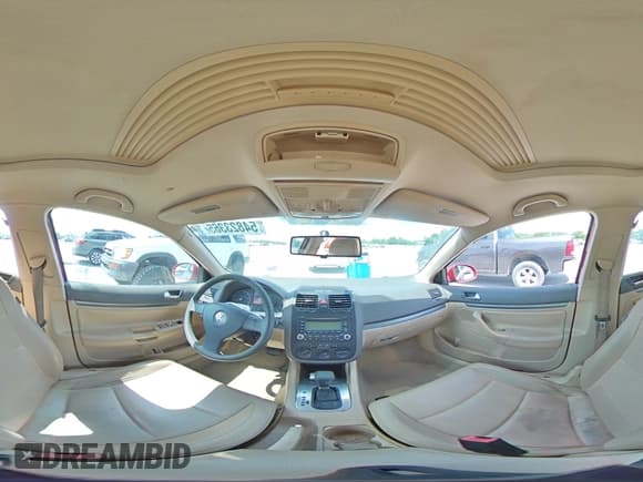 ✅ 2006 Volkswagen Jetta 2.5L • VIN: 3VWSG71K06M645165 • Лот: 54823365. Опубликован ранее на Copart с пробегом 181 844 миль. Бесплатный доступ к архиву аукционных продаж из США и подробный отчёт об истории автомобиля на DreamBid. Изображение 14.