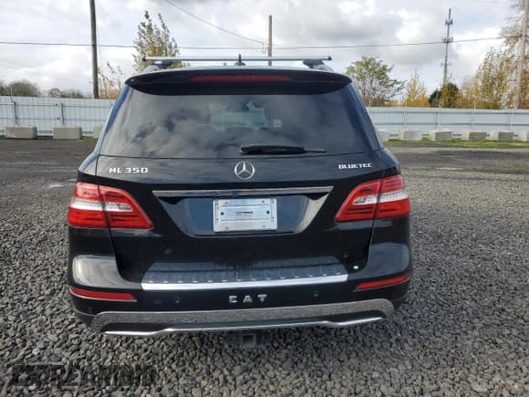 ✅ 2013 Mercedes-Benz M 350 • VIN: 4JGDA2EB9DA160510 • Lot: 92746145. Wystawiony na Copart z przebiegiem 166 551 mil. Bezpłatny archiwum sprzedaży aukcyjnych z USA i szczegółowy raport historii pojazdu na DreamBid. Zdjęcie 6.