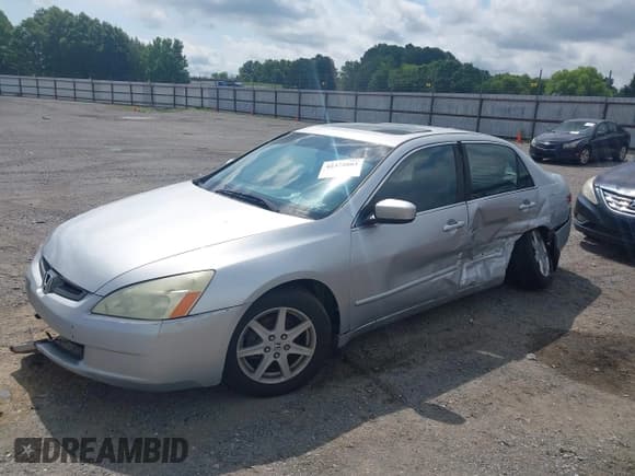 ✅ 2004 Honda Accord EX • VIN: 1HGCM66544A002293 • Lot: 42372883. Listed on IAAI with 248,167 mi. Free auction sales archive from the USA and detailed vehicle history report at DreamBid. Image 2.