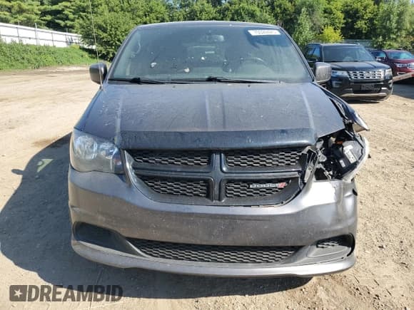 ✅ 2017 Dodge Grand Caravan SE • VIN: 2C4RDGBG6HR678655 • Lot: 70024425. Wystawiony na Copart z przebiegiem 156 601 mil. Bezpłatny archiwum sprzedaży aukcyjnych z USA i szczegółowy raport historii pojazdu na DreamBid. Zdjęcie 5.