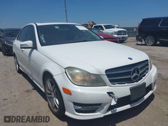 ✅ 2014 Mercedes-Benz C 250 Sport • VIN: WDDGF4HB7EG255887 • Lot: 42526938. Listed on IAAI with 158,417 mi. Free auction sales archive from the USA and detailed vehicle history report at DreamBid. Image 1.