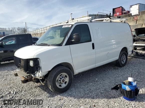 ✅ 2015 GMC Savana Cargo • VIN: 1GTZ7TCG7F1251209 • Lot: 92877365. Wystawiony na Copart z przebiegiem 191 087 mil. Bezpłatny archiwum sprzedaży aukcyjnych z USA i szczegółowy raport historii pojazdu na DreamBid. Zdjęcie 1.