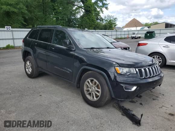 2020 Jeep Grand Cherokee Altitude z VIN 1C4RJFAG0LC389891, wystawiony jako Copart lot #58258855 z przebiegiem 36 959 mil mil oraz Szkoda całkowita • Salvage title. Historia ofert i sprzedaży dostępna na DreamBid. Obrazek 4.