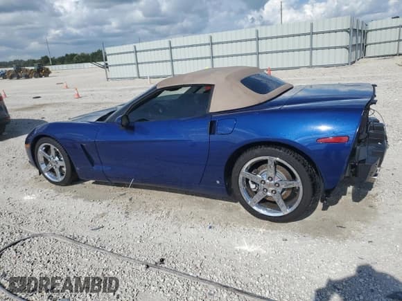 ✅ 2006 Chevrolet Corvette • VIN: 1G1YY36U365132617 • Lot: 68112534. Listed on Copart with 41,096 mi. Free auction sales archive from the USA and detailed vehicle history report at DreamBid. Image 2.