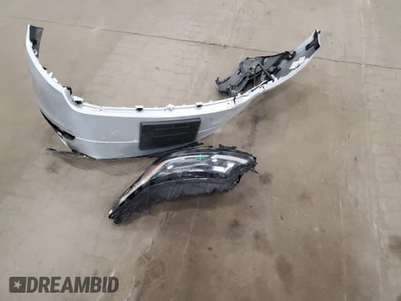 ✅ 2023 Land Rover Range Rover Velar R-Dynamic S • VIN: SALYT2EX3PA349565 • Lot: 89453935. Listed on Copart with 24,376 mi. Free auction sales archive from the USA and detailed vehicle history report at DreamBid. Image 13.