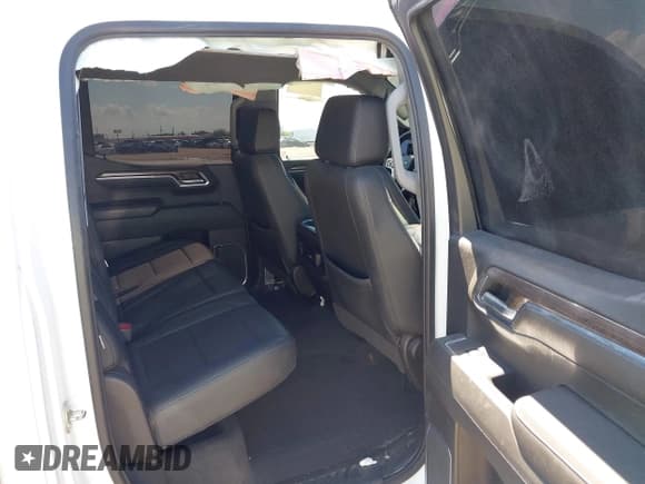 ✅ 2022 Chevrolet Silverado 1500 LT • VIN: 3GCUDDET3NG587586 • Lot: 43325073. Listed on IAAI with 58,797 mi. Free auction sales archive from the USA and detailed vehicle history report at DreamBid. Image 8.