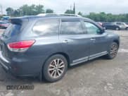 ✅ 2014 Nissan Pathfinder SV • VIN: 5N1AR2MM6EC650715 • Lot: 42716719. Listed on IAAI with 238,036 mi. Free auction sales archive from the USA and detailed vehicle history report at DreamBid. Image 4.