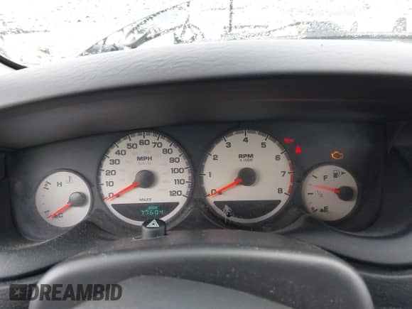 2004 Dodge Neon SXT с VIN 1B3ES56CX4D511892, выставлен на аукционе IAAI как лот 41891299 с пробегом 77 604 миль миль и . История ставок и продаж доступна на DreamBid. Изображение 7.