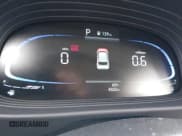 ✅ 2025 Hyundai Venue SEL • VIN: KMHRC8A37SU355454 • Lot: 41710423. Listed on IAAI with 4,322 mi. Free auction sales archive from the USA and detailed vehicle history report at DreamBid. Image 7.