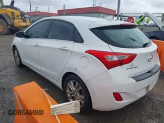 ✅ 2013 Hyundai Elantra • VIN: KMHD35LE2DU085317 • Lot: 43552384. Listed on IAAI with 148,038 mi. Free auction sales archive from the USA and detailed vehicle history report at DreamBid. Image 3.
