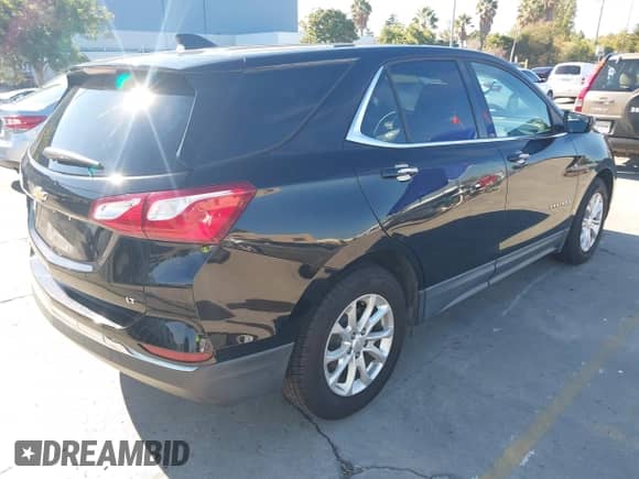 2019 Chevrolet Equinox LT z VIN 2GNAXKEV7K6110884, wystawiony jako IAAI lot #43460505 z przebiegiem 81 210 mil mil oraz . Historia ofert i sprzedaży dostępna na DreamBid. Obrazek 4.