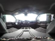 ✅ 2023 Chevrolet Silverado 1500 Custom • VIN: 1GCPABEK4PZ110427 • Lot: 42484579. Wystawiony na IAAI z przebiegiem 35 632 mil. Bezpłatny archiwum sprzedaży aukcyjnych z USA i szczegółowy raport historii pojazdu na DreamBid. Zdjęcie 18.