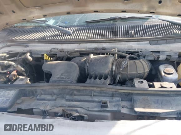 ✅ 2009 Ford Econoline Passenger XL • VIN: 1FBSS31L19DA17736 • Lot: 42322899. Wystawiony na IAAI z przebiegiem Nie podano. Bezpłatny archiwum sprzedaży aukcyjnych z USA i szczegółowy raport historii pojazdu na DreamBid. Zdjęcie 10.