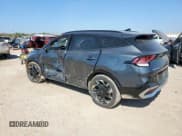 ✅ 2023 Kia Sportage SX-Prestige • VIN: 5XYK53AF5PG042716 • Lot: 82466745. Wystawiony na Copart z przebiegiem 82 250 mil. Bezpłatny archiwum sprzedaży aukcyjnych z USA i szczegółowy raport historii pojazdu na DreamBid. Zdjęcie 2.