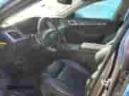 2015 Hyundai Genesis 3.8L z VIN KMHGN4JE5FU070396, wystawiony jako Copart lot #76513964 z przebiegiem 117 551 mil mil oraz Szkoda całkowita • Salvage title. Historia ofert i sprzedaży dostępna na DreamBid. Obrazek 7.