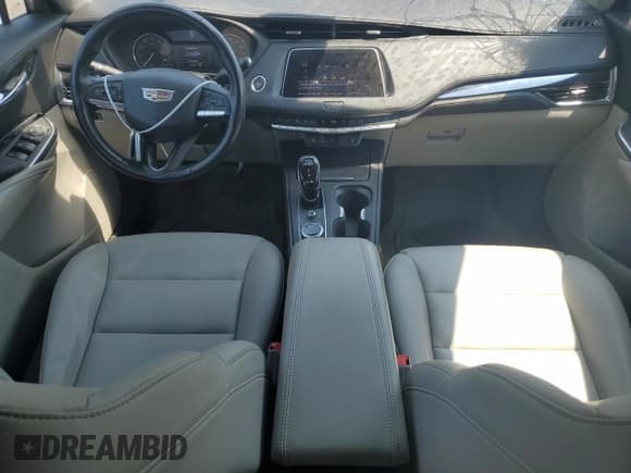 ✅ 2020 Cadillac XT4 AWD Luxury • VIN: 1GYFZBR4XLF066309 • Lot: 63663625. Listed on Copart with 31,727 mi. Free auction sales archive from the USA and detailed vehicle history report at DreamBid. Image 8.