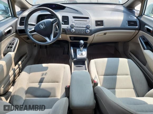 ✅ 2010 Honda Civic GX • VIN: 19XFA4F51AE000003 • Lot: 71704735. Listed on Copart with 143,707 mi. Free auction sales archive from the USA and detailed vehicle history report at DreamBid. Image 8.