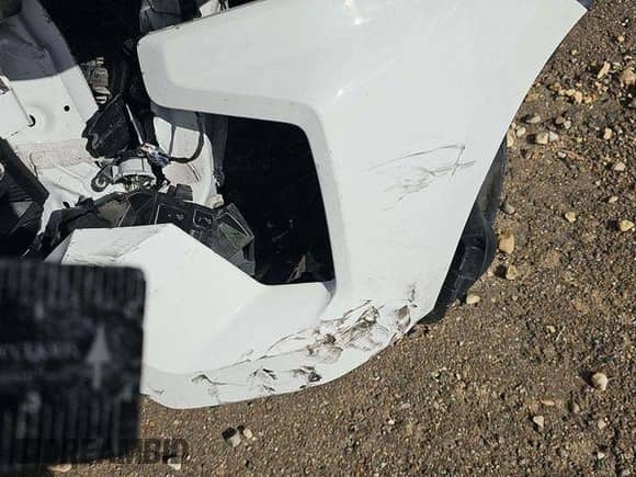 2023 Chevrolet Silverado 1500 Work Truck z VIN 1GCUDAED3PZ183973, wystawiony jako IAAI lot #43624318 z przebiegiem 66 196 mil mil oraz . Historia ofert i sprzedaży dostępna na DreamBid. Obrazek 22.