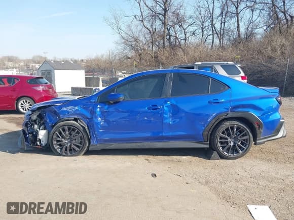 ✅ 2023 Subaru WRX Premium • VIN: JF1VBAF61P9807804 • Лот: 41779195. Опубликован ранее на IAAI с пробегом 24 989 миль. Бесплатный доступ к архиву аукционных продаж из США и подробный отчёт об истории автомобиля на DreamBid. Изображение 15.