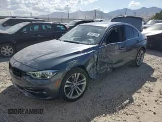 2018 BMW 3 Series 330i xDrive with VIN WBA8D9G5XJNU71622, listed as a Copart auction lot 80481965 with 62,707 mi miles and Salvage title. Bid and sale history available at DreamBid. Image 1.