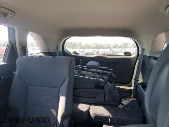 ✅ 2016 Kia Sorento LX • VIN: 5XYPGDA34GG061351 • Lot: 93342815. Wystawiony na Copart z przebiegiem 181 369 mil. Bezpłatny archiwum sprzedaży aukcyjnych z USA i szczegółowy raport historii pojazdu na DreamBid. Zdjęcie 10.