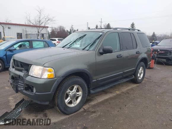 ✅ 2003 Ford Explorer XLT • VIN: 1FMZU73E13UA81241 • Lot: 41132219. Listed on IAAI with 299,709 mi. Free auction sales archive from the USA and detailed vehicle history report at DreamBid. Image 2.