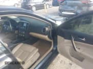 ✅ 2014 Nissan Maxima SV • VIN: 1N4AA5AP5EC909826 • Lot: 43720276. Listed on IAAI with 252,170 mi. Free auction sales archive from the USA and detailed vehicle history report at DreamBid. Image 5.