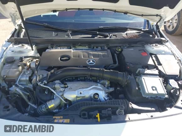 2022 Mercedes-Benz CLA 250 с VIN W1K5J4GBXNN318841, выставлен на аукционе IAAI как лот 41180741 с пробегом 39 291 миль миль и . История ставок и продаж доступна на DreamBid. Изображение 10.