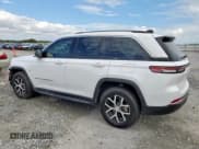 ✅ 2023 Jeep Grand Cherokee Limited • VIN: 1C4RJGBG0P8883830 • Лот: 86801365. Опубликован ранее на Copart с пробегом 45 642 миль. Бесплатный доступ к архиву аукционных продаж из США и подробный отчёт об истории автомобиля на DreamBid. Изображение 2.
