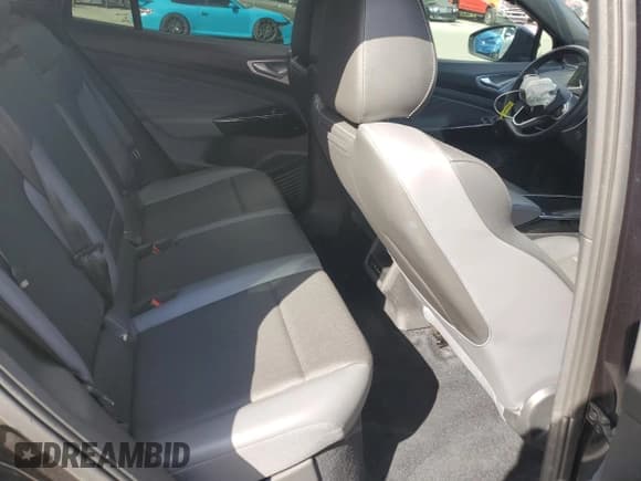 ✅ 2023 Volkswagen ID.4 Pro • VIN: 1V2VMPE87PC039757 • Lot: 86539475. Listed on Copart with 22,266 mi. Free auction sales archive from the USA and detailed vehicle history report at DreamBid. Image 10.