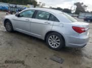 ✅ 2011 Chrysler 200 Touring • VIN: 1C3BC1FB1BN507790 • Лот: 90285575. Опубликован ранее на Copart с пробегом 146 810 миль. Бесплатный доступ к архиву аукционных продаж из США и подробный отчёт об истории автомобиля на DreamBid. Изображение 2.