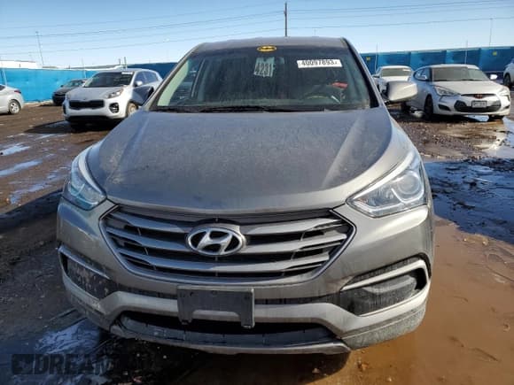 ✅ 2017 Hyundai Santa Fe 2.4L • VIN: 5NMZTDLB2HH036559 • Лот: 40097893. Опубликован ранее на Copart с пробегом Не указан. Бесплатный доступ к архиву аукционных продаж из США и подробный отчёт об истории автомобиля на DreamBid. Изображение 5.